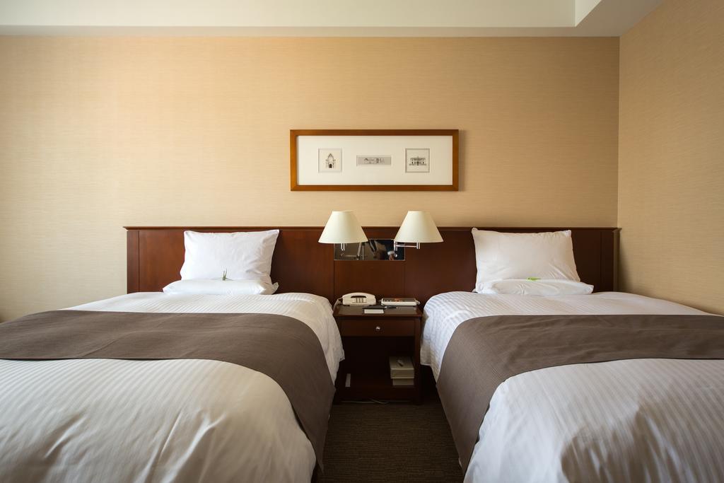 Rembrandt Hotel Ebina Exterior foto