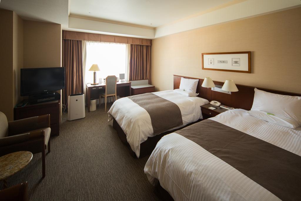 Rembrandt Hotel Ebina Exterior foto