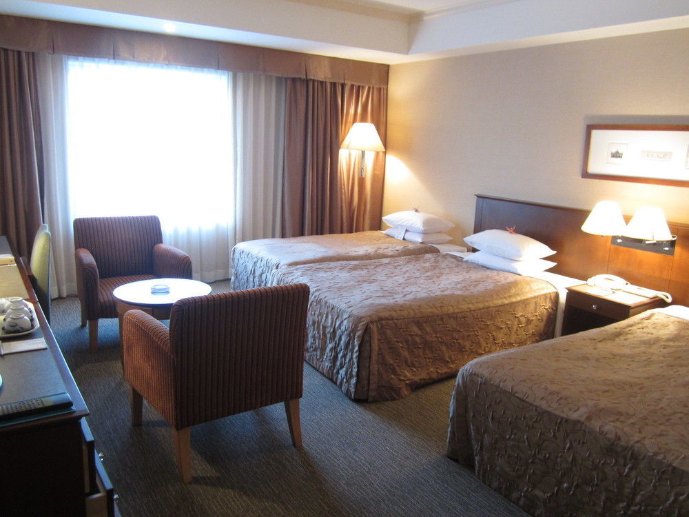 Rembrandt Hotel Ebina Exterior foto