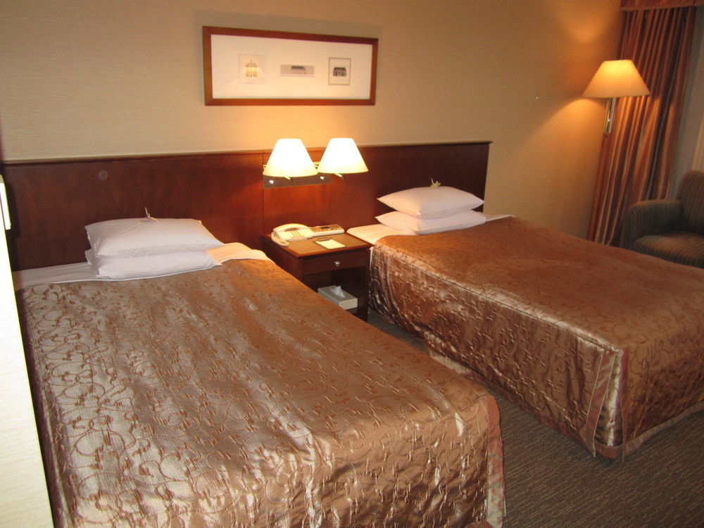Rembrandt Hotel Ebina Exterior foto