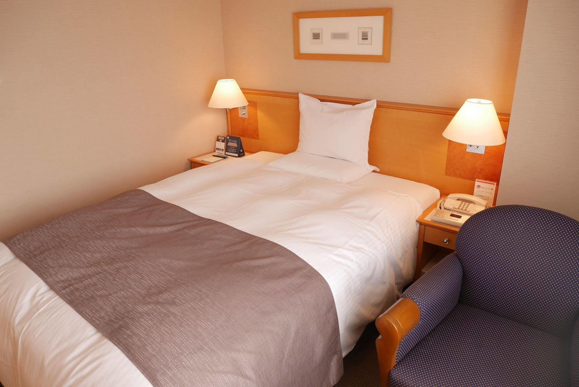 Rembrandt Hotel Ebina Exterior foto