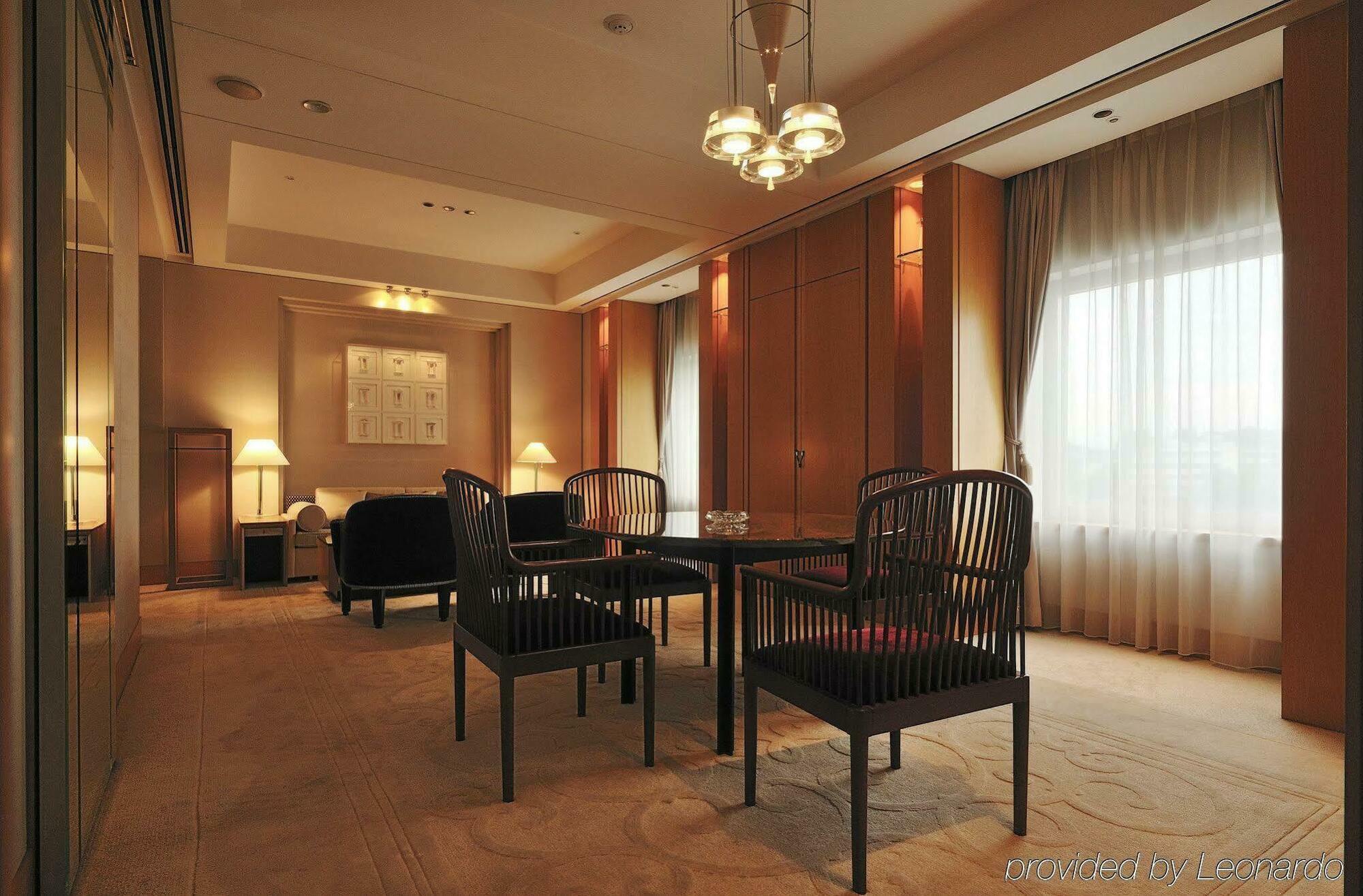Rembrandt Hotel Ebina Exterior foto